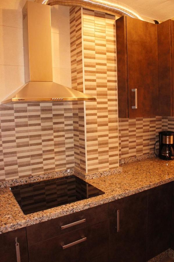 Cozy Apartment In Fuengirola! Baesta Laege Bagian luar foto